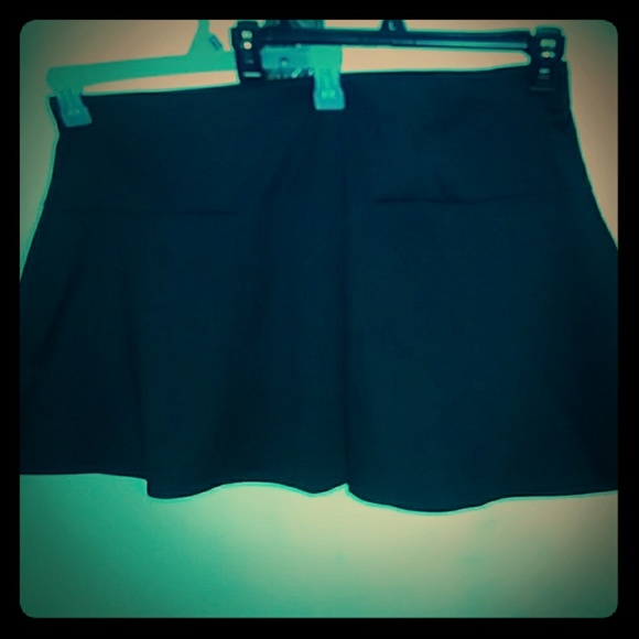 GAP Skirts Short Black Skirt Poshmark